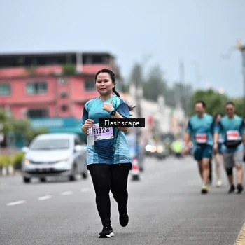 Runner Photo 8925222
