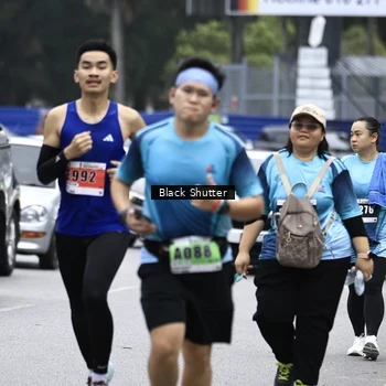 Runner Photo 8925230
