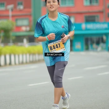 Runner Photo 8925232