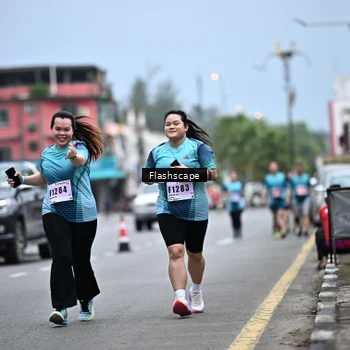 Runner Photo 8925236