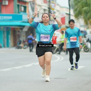 Runner Photo 8925239