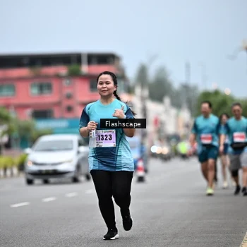 Runner Photo 8925245
