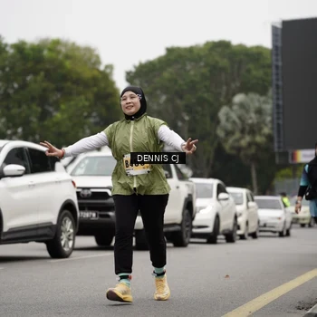 Runner Photo 8925247