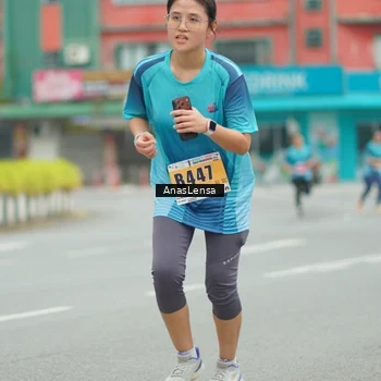 Runner Photo 8925252