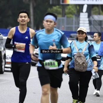 Runner Photo 8925279