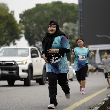 Runner Photo 8925287
