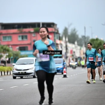 Runner Photo 8925290