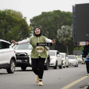 Runner Photo 8925324