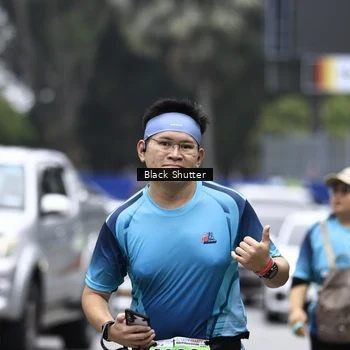 Runner Photo 8925330