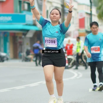 Runner Photo 8925350