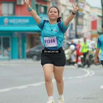 Runner Photo 8925355