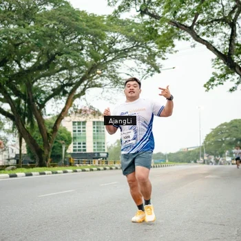 Runner Photo 8925361