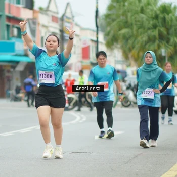 Runner Photo 8925364