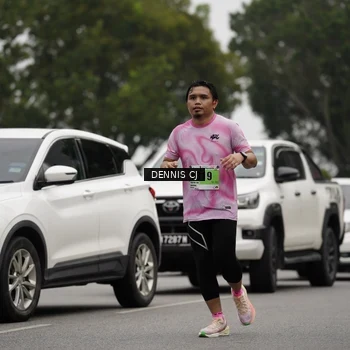 Runner Photo 8925368