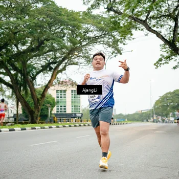 Runner Photo 8925375