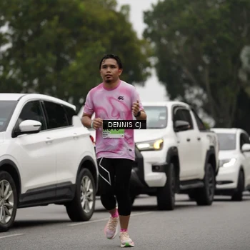 Runner Photo 8925379