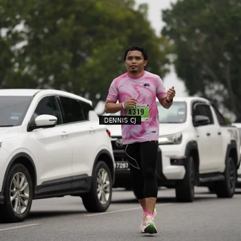 Runner Photo 8925380