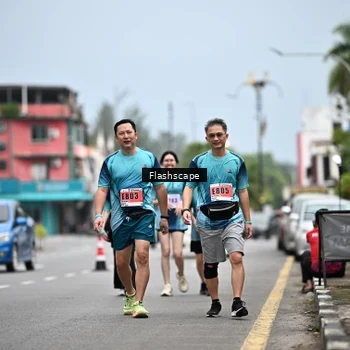 Runner Photo 8925383