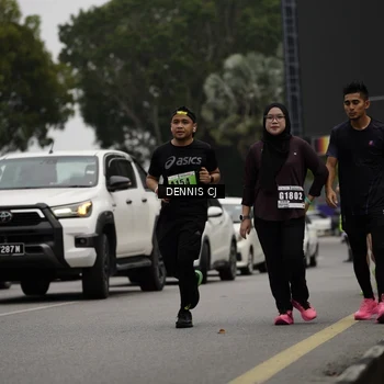 Runner Photo 8925410