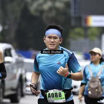 Runner Photo 8925415