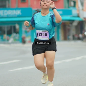 Runner Photo 8925464