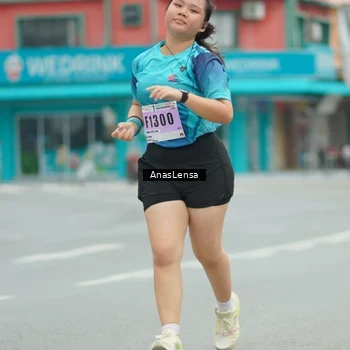 Runner Photo 8925482