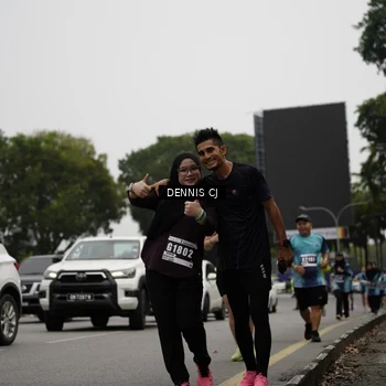 Runner Photo 8925504
