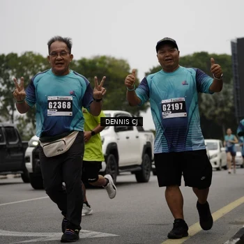 Runner Photo 8925541