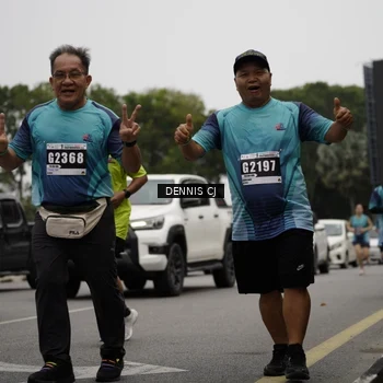 Runner Photo 8925548