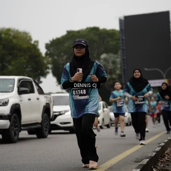 Runner Photo 8925556