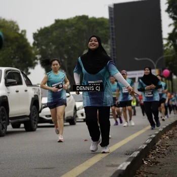 Runner Photo 8925567