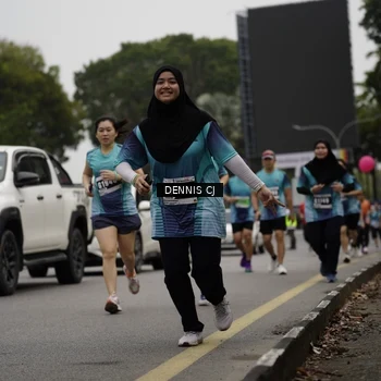 Runner Photo 8925573