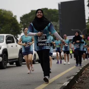 Runner Photo 8925581