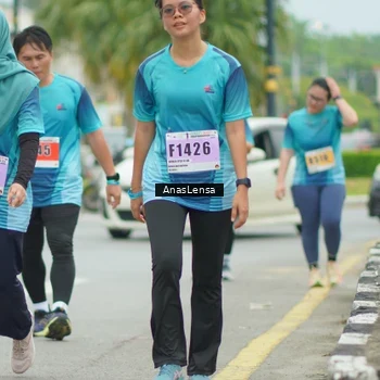 Runner Photo 8925599
