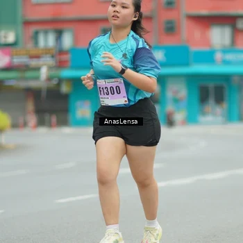 Runner Photo 8925620