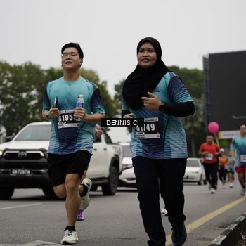 Runner Photo 8925628