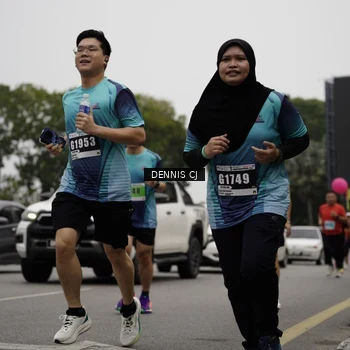 Runner Photo 8925645