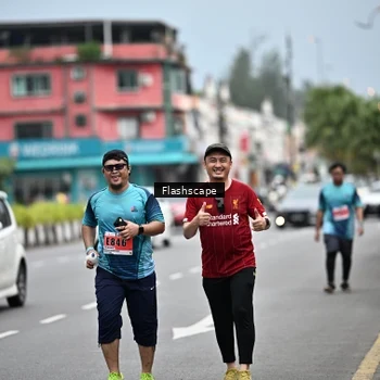 Runner Photo 8925676