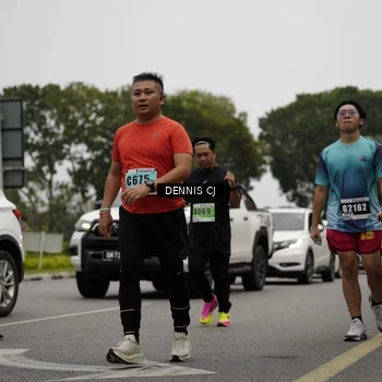 Runner Photo 8925677