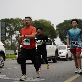 Runner Photo 8925679