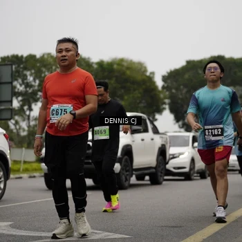 Runner Photo 8925681