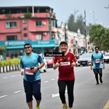 Runner Photo 8925692