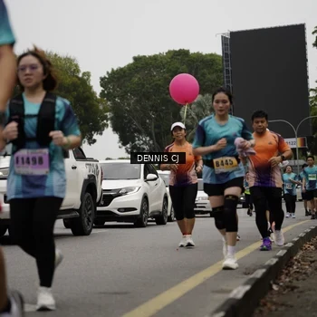 Runner Photo 8925696
