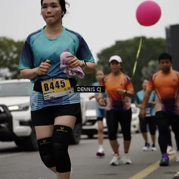 Runner Photo 8925721