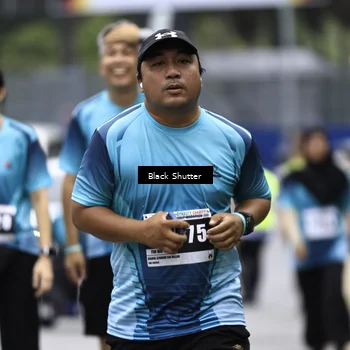 Runner Photo 8926000