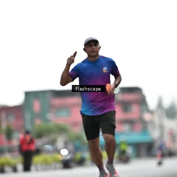 Runner Photo 8926213