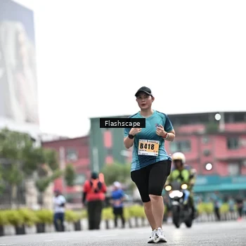 Runner Photo 8926216