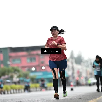 Runner Photo 8926263