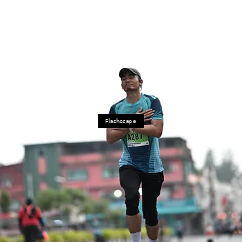Runner Photo 8926317