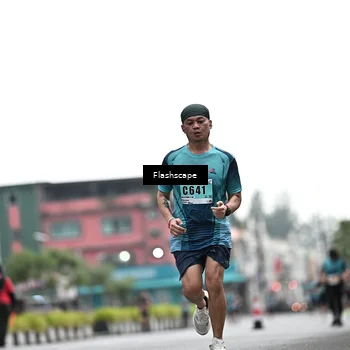 Runner Photo 8926348